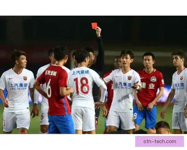 上港主场迎战河南建业强强对话聚焦中超争冠与保级走势关键战役前瞻